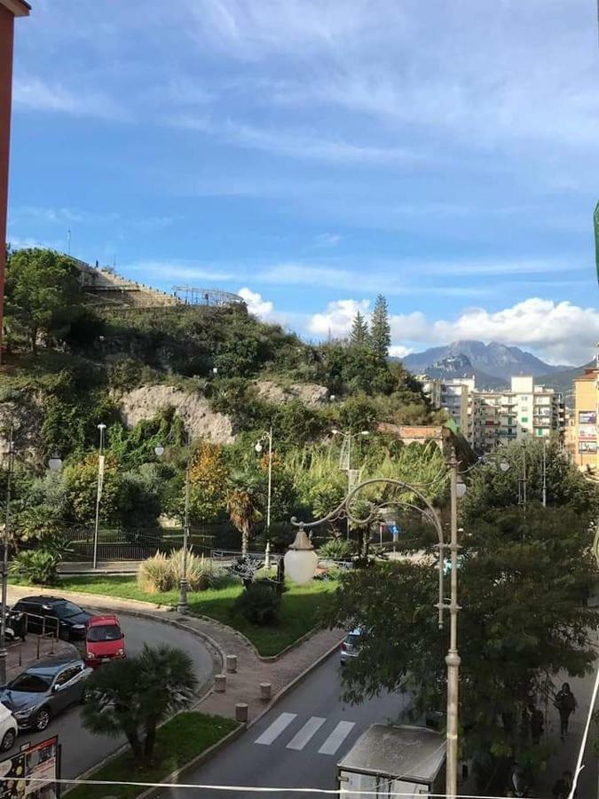 B&B Orchidea Salerno Exterior photo